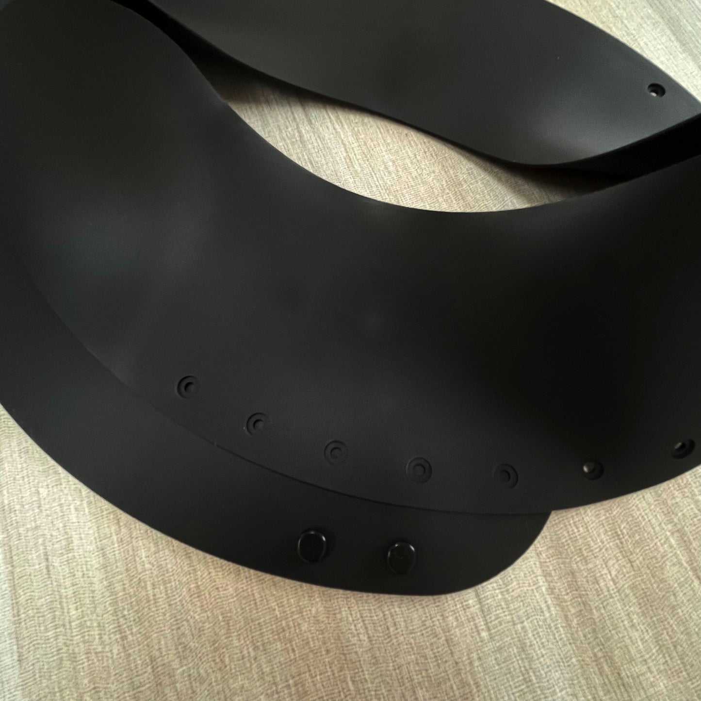 3pcs | neck cape silicone neck salon Waterproof Rubber Custom Barber with logo Silicone Neck Capes salontool